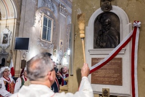 odsłonięcie i poświęcenie tablicy